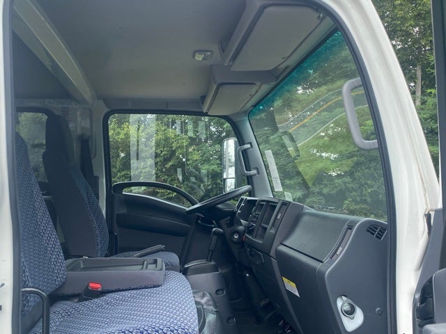 2024 Isuzu NPR-HD 1G404