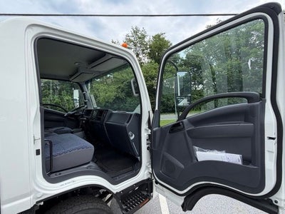 2026 Isuzu NPR-HD 1F204 132.5" Wheelbase