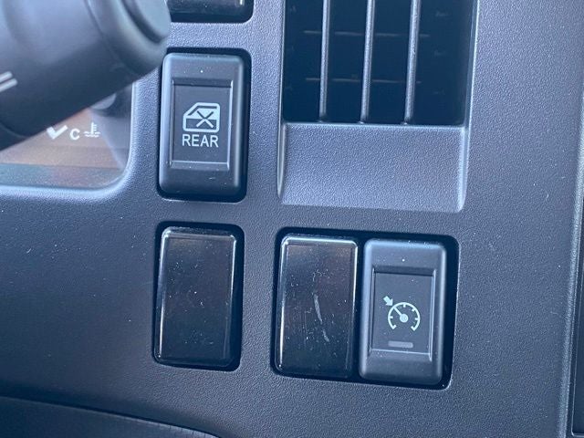 2025 Isuzu NRR 1V404 176" Wheelbase