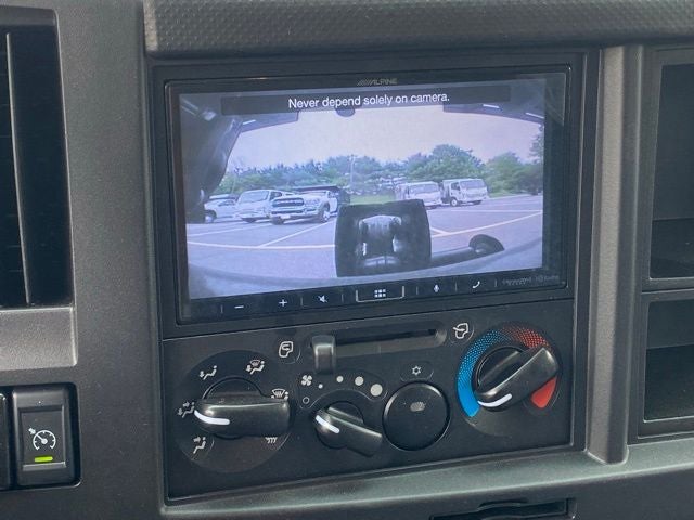 2025 Isuzu NRR 1V404 176" Wheelbase