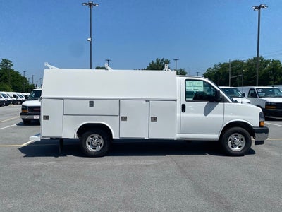 2025 Chevrolet Express 3500 Cutaway Cutaway