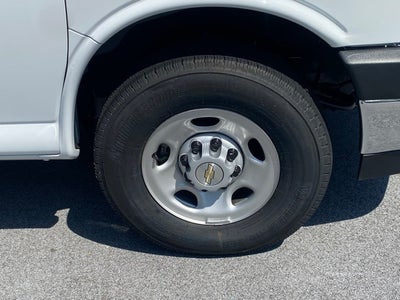 2025 Chevrolet Express 3500 Cutaway Cutaway