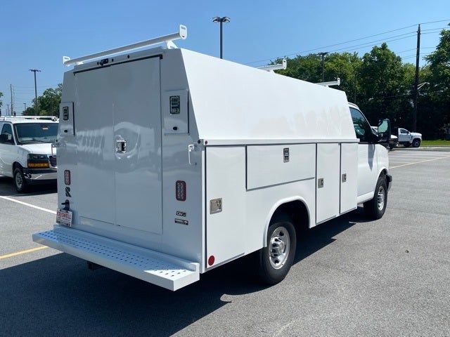 2025 Chevrolet Express 3500 Cutaway Cutaway