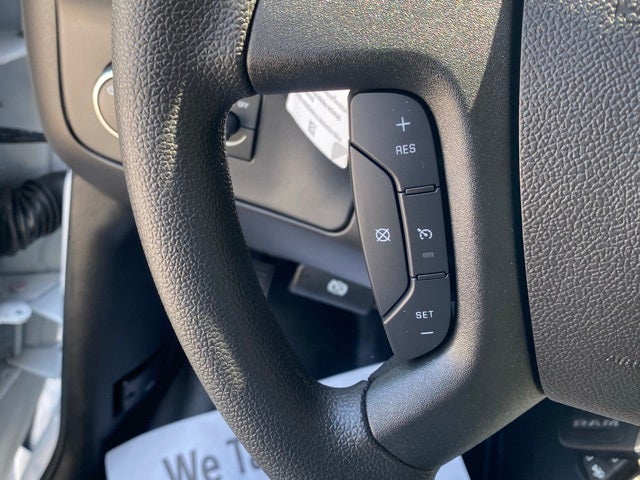 2025 Chevrolet Express 3500 Cutaway Cutaway