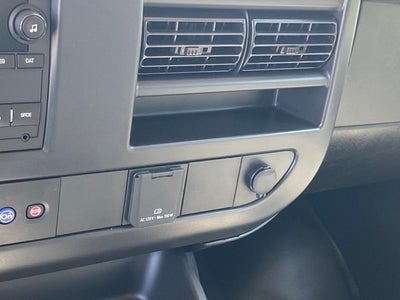 2025 Chevrolet Express 3500 Cutaway Cutaway