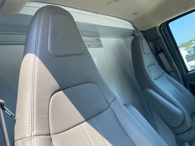 2025 Chevrolet Express 3500 Cutaway Cutaway