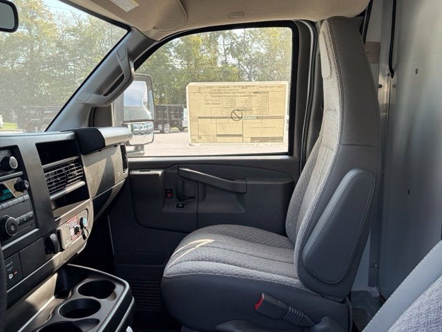 2026 Chevrolet Express 3500 Work Van Cutaway