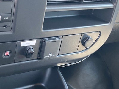 2025 Chevrolet Express 3500 Cutaway Cutaway