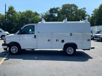 2025 Chevrolet Express 3500 Cutaway Cutaway