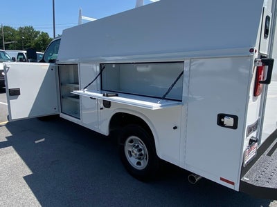 2025 Chevrolet Express 3500 Cutaway Cutaway