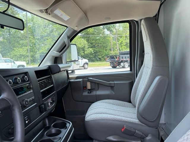 2026 Chevrolet Express 3500 Work Van Cutaway