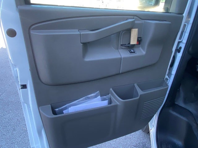 2025 Chevrolet Express 3500 Cutaway Cutaway