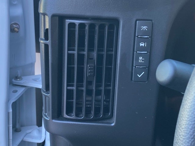 2025 Chevrolet Express 3500 Cutaway Cutaway