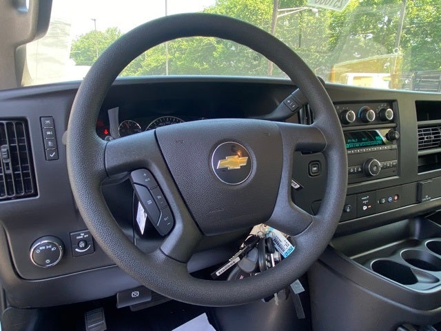 2025 Chevrolet Express 3500 Cutaway Cutaway