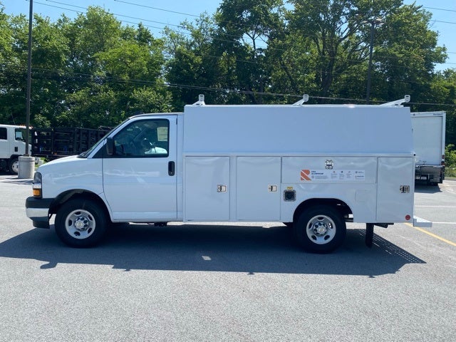 2025 Chevrolet Express 3500 Cutaway Cutaway