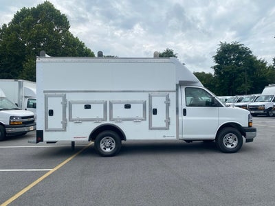 2025 Chevrolet Express 3500 Cutaway Cutaway