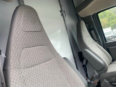 2025 Chevrolet Express 3500 Cutaway Cutaway