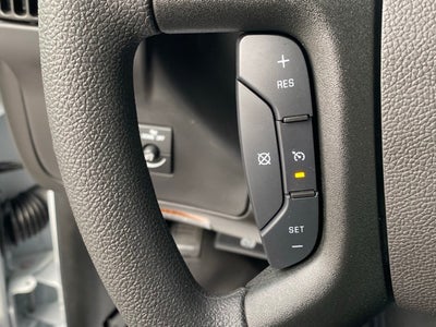 2025 Chevrolet Express 3500 Cutaway Cutaway