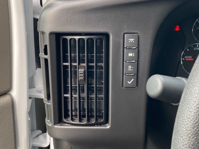 2025 Chevrolet Express 3500 Cutaway Cutaway