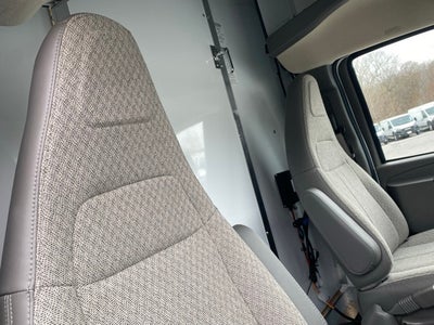 2025 Chevrolet Express 3500 Cutaway Cutaway