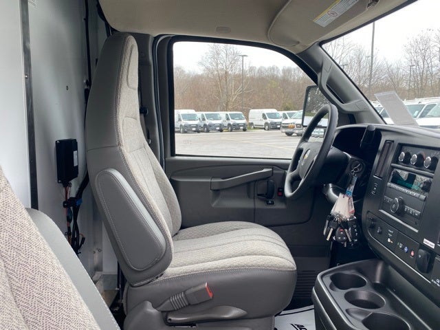 2025 Chevrolet Express 3500 Cutaway Cutaway