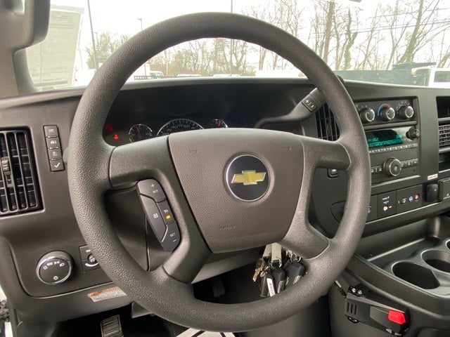 2025 Chevrolet Express 3500 Cutaway Cutaway