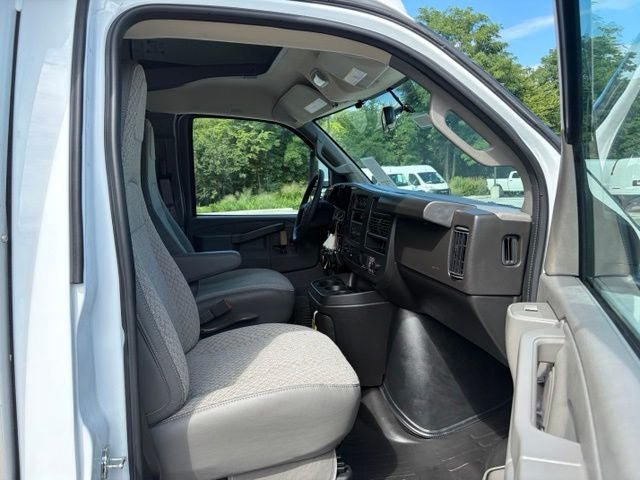 2026 Chevrolet Express 3500 Work Van Cutaway