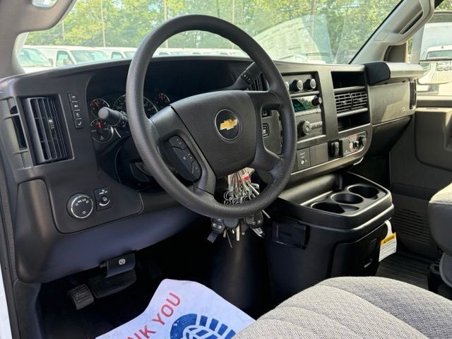 2026 Chevrolet Express 3500 Work Van Cutaway