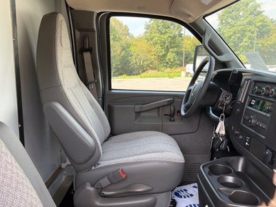 2026 Chevrolet Express 3500 Work Van Cutaway