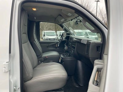 2025 Chevrolet Express 2500 Work Van Cargo
