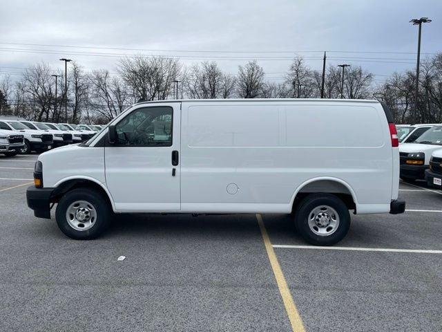 2025 Chevrolet Express 2500 Work Van Cargo