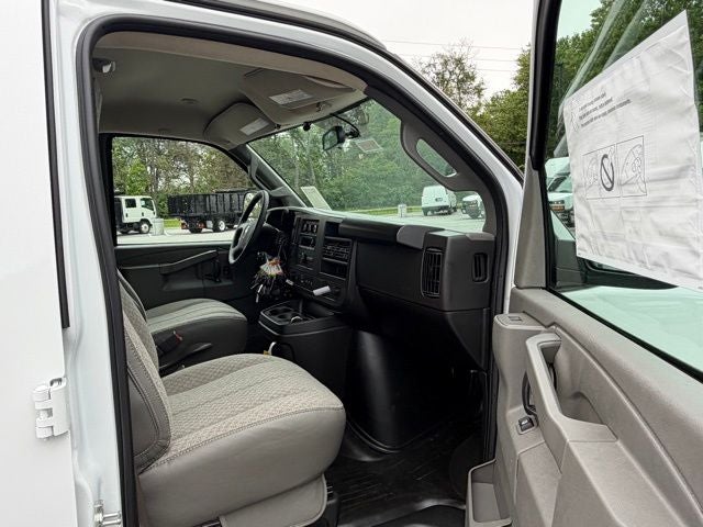 2026 Chevrolet Express 2500 Work Van Cargo