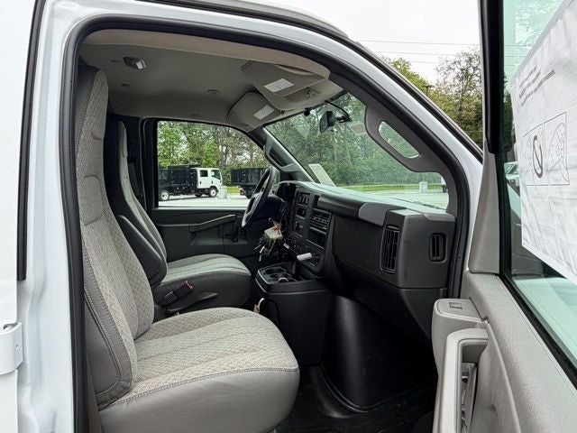 2026 Chevrolet Express 2500 Work Van Cargo