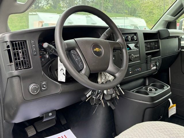 2026 Chevrolet Express 2500 Work Van Cargo