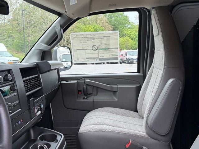 2026 Chevrolet Express 2500 Work Van Cargo