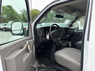 2026 Chevrolet Express 2500 Work Van Cargo