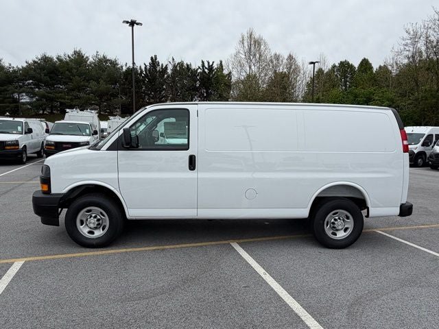 2026 Chevrolet Express 2500 Work Van Cargo
