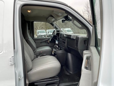 2025 Chevrolet Express 2500 Work Van Cargo
