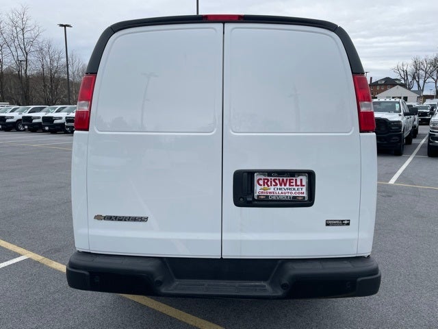 2025 Chevrolet Express 2500 Work Van Cargo