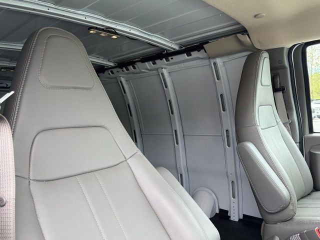 2026 Chevrolet Express 2500 Work Van Cargo