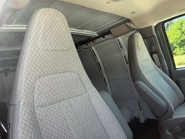 2026 Chevrolet Express 2500 Work Van Cargo