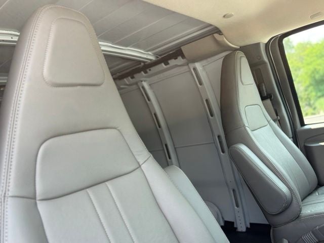 2026 Chevrolet Express 3500 Work Van Cargo
