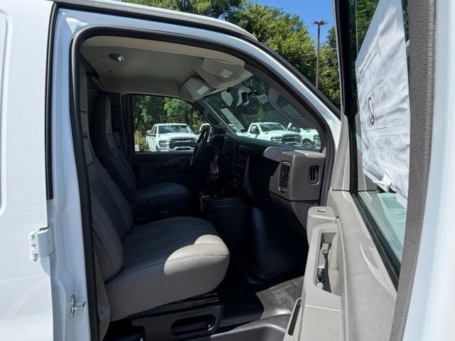 2026 Chevrolet Express 3500 Work Van Cargo