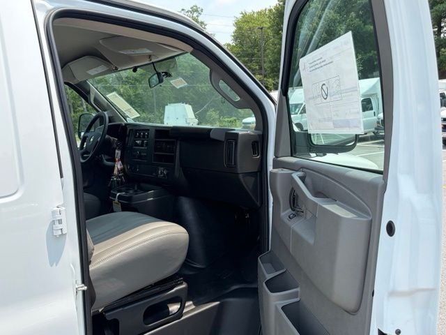 2026 Chevrolet Express 3500 Work Van Cargo