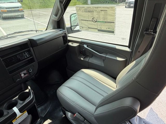 2026 Chevrolet Express 3500 Work Van Cargo