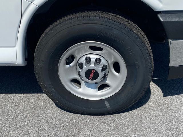 2024 GMC Savana 3500 Work Van