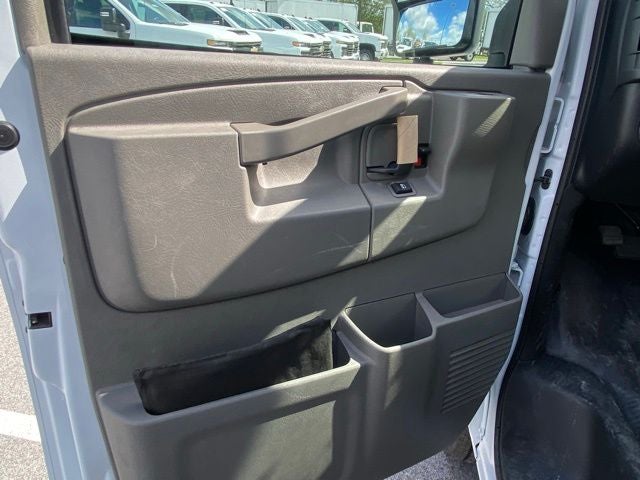 2024 GMC Savana 3500 Work Van