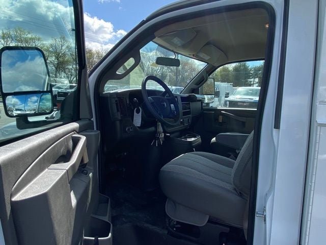 2024 GMC Savana 3500 Work Van
