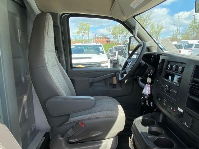 2024 GMC Savana 3500 Work Van