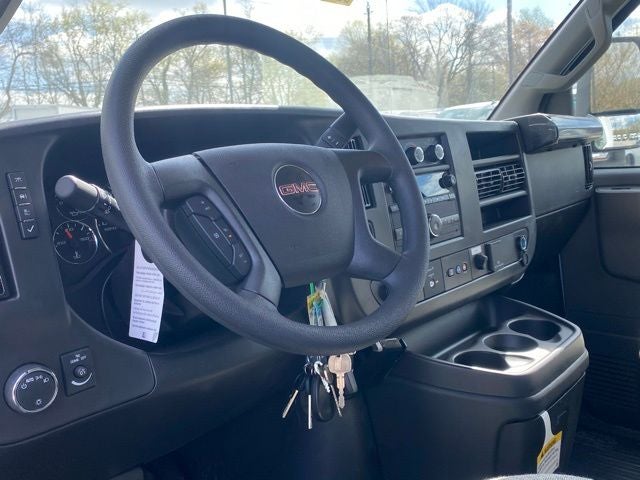 2024 GMC Savana 3500 Work Van